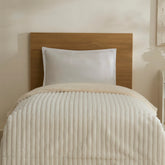 Karaca Stripe Sherpa Weiße Decke 150x200