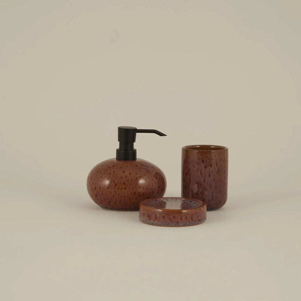 " Karaca Home Olivia 3-teiliges Badezimmer-Accessoire-Set in Pflaumenfarbe "