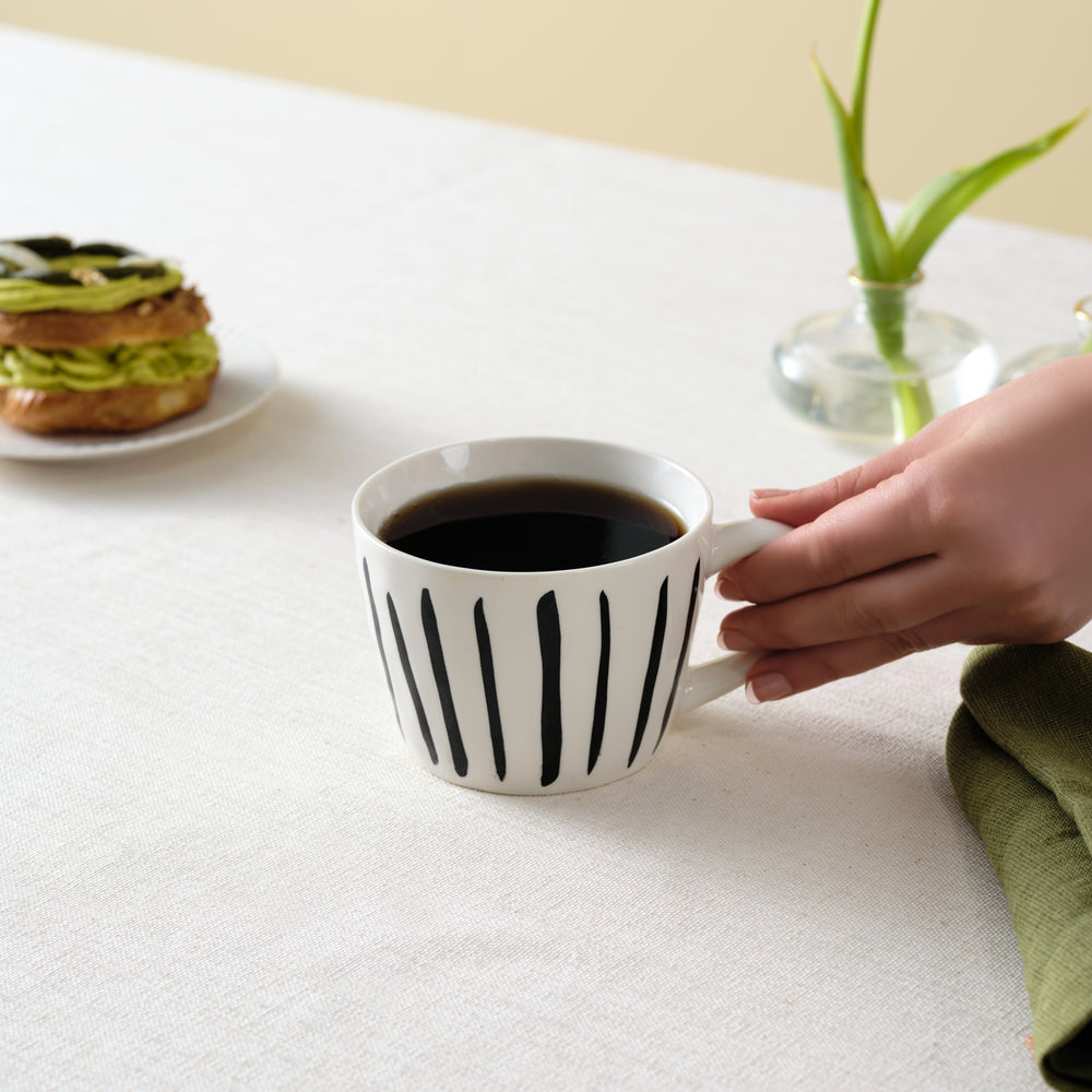 " Karaca Linda Streifen Tasse, 350 ml "