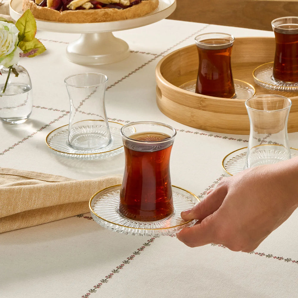 " Karaca Nilüfer 12-teilige Teeset "