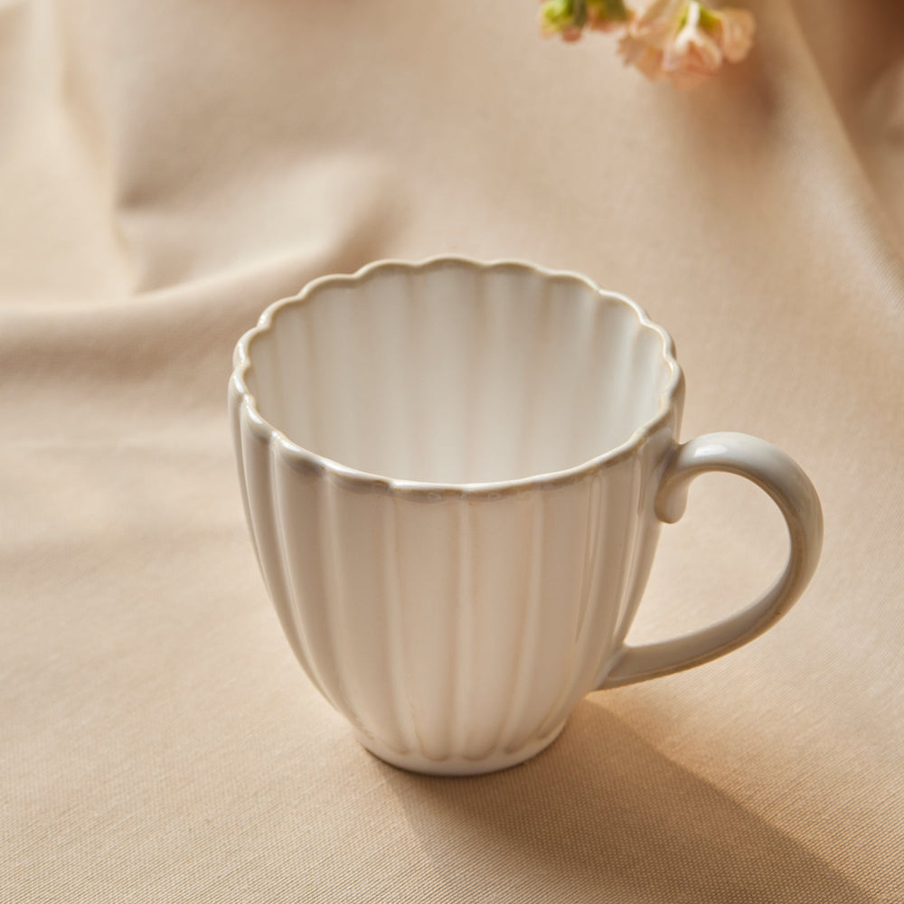 karaca-new-daisy-kupa-230-ml-beyaz-716001