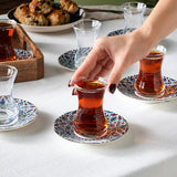 Karaca Emirgan 12-teiliges Türkisches Teeset aus Bone China für 6 Personen 130 ml Mehrfarbig