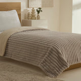 Karaca Stripe Sherpa Graue Decke 150x200