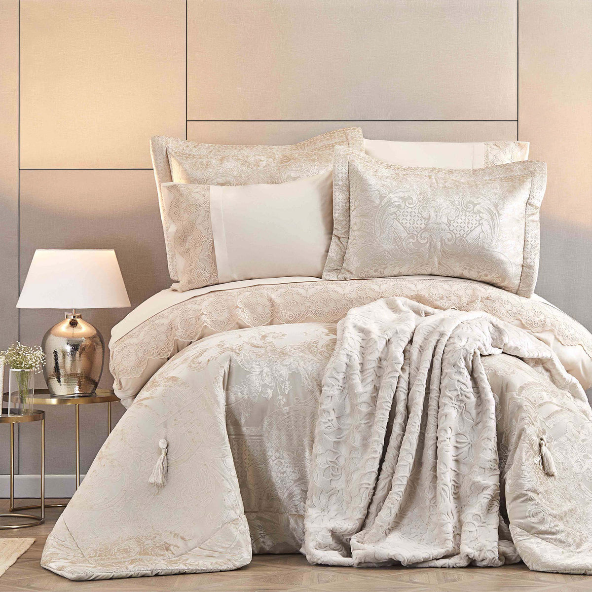 " Karaca Home Valeria Best Gold 8-teiliges Heiratsset "