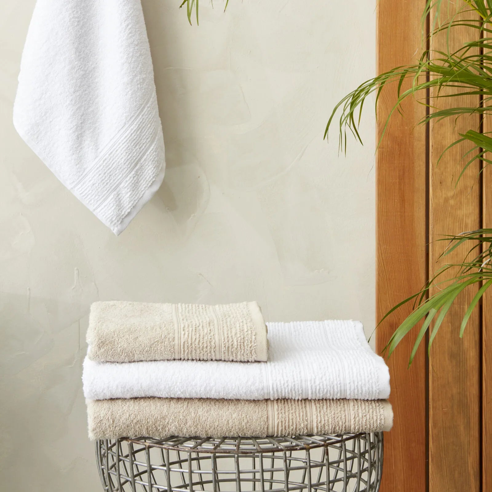 " Karaca Home Vinos 4-teiliges Gesicht/Badehandtuch Hamam Set Beige "