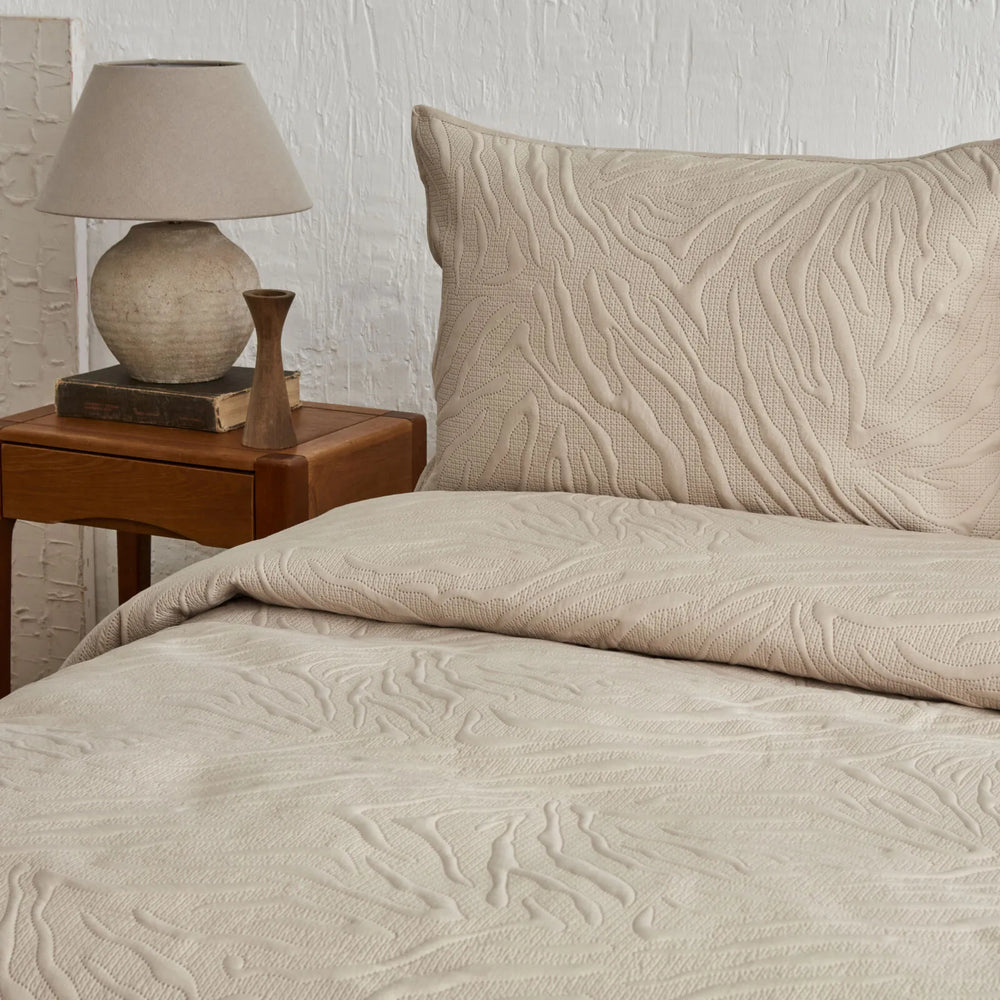 " Karaca Home Sonnia Doppelbettdecke Set Beige "