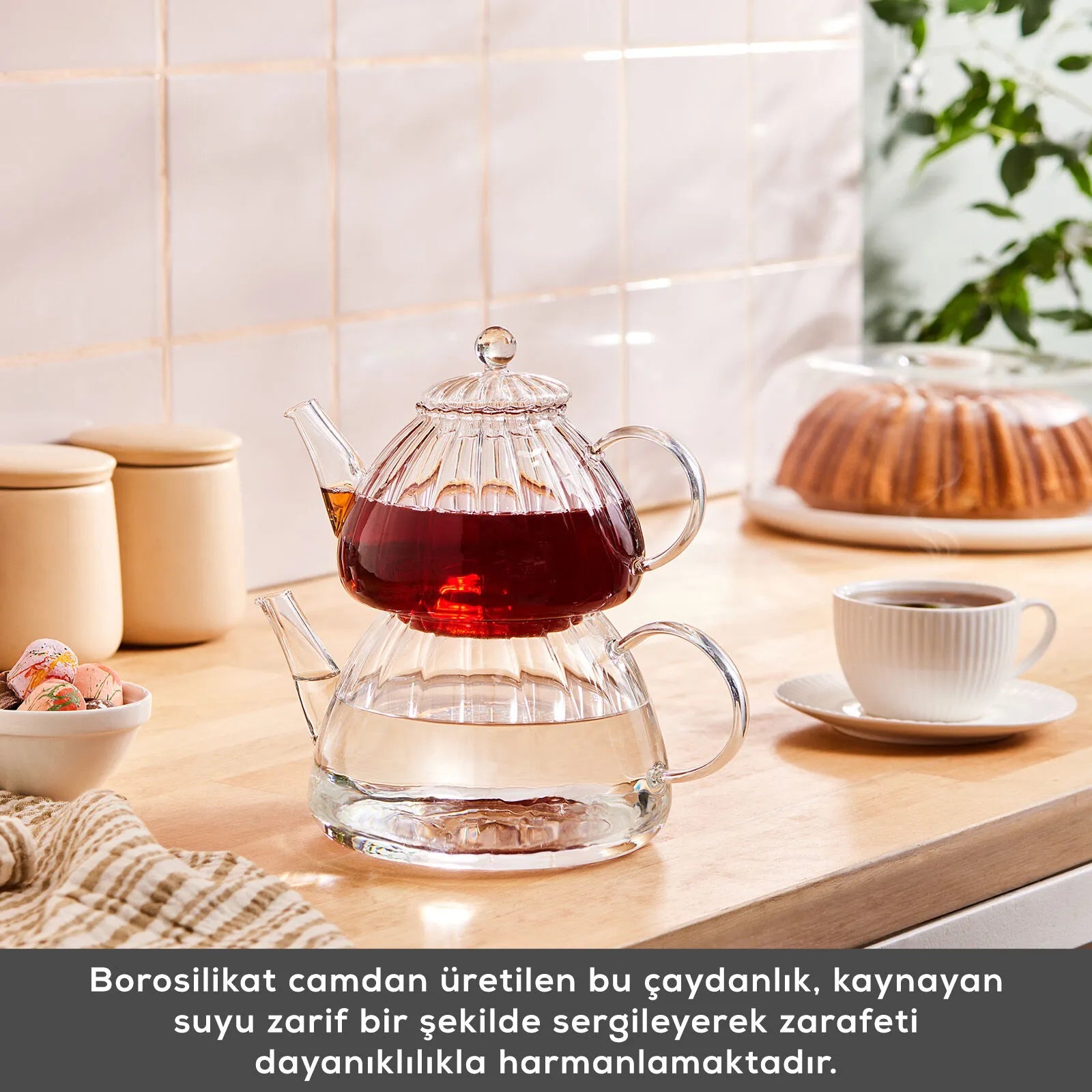 " Karaca Lori Glas-Teekanne "