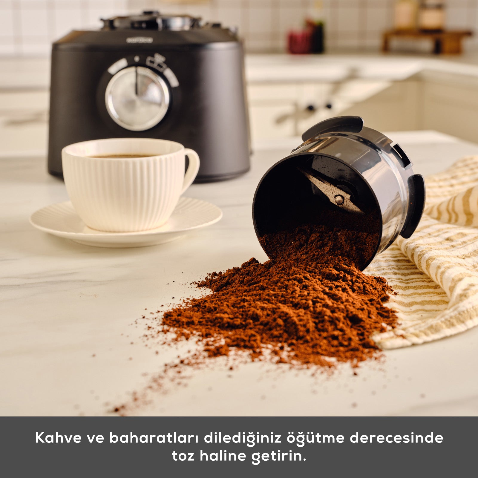 " Karaca Mastermaid Power Max 11 in 1 Küchenroboter, Schwarz-Silber Matt, 2500 W "