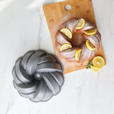 " Karaca Cake Pro Gussaluminium-Gugelhupfform, 26 cm, Anthrazit "