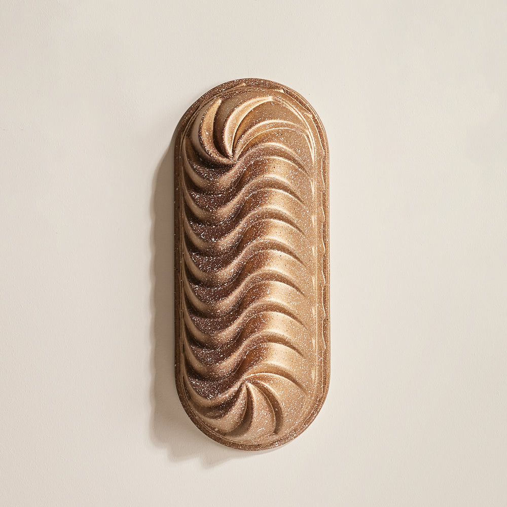 " Karaca Cake Pro Vera Gusskuchenform, Gold, 35 cm "
