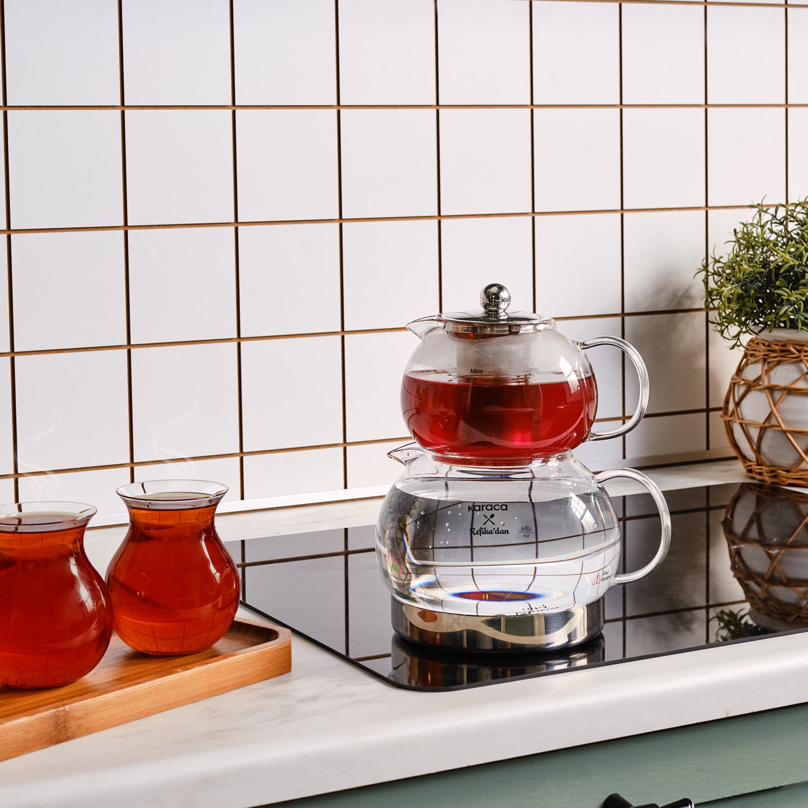 " KARACA X REFİKA Gönlübol Glas Teekanne "