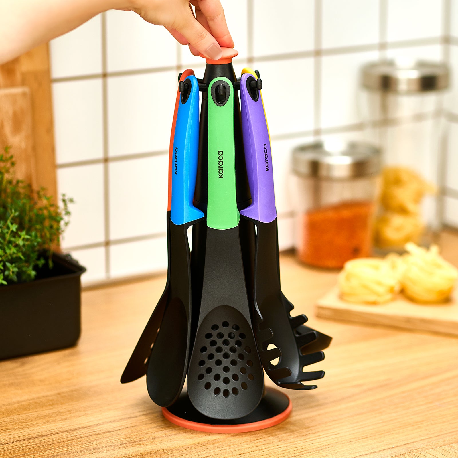 " Karaca Rainbow 7-teiliges Service-Set mit Ständer "