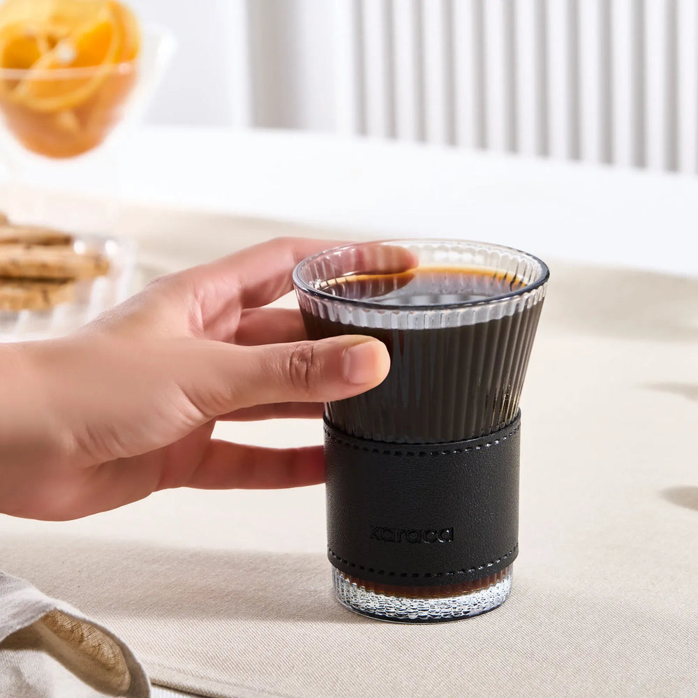 " Karaca Leder Cool Touch Latte Glas 210 Ml Schwarz "