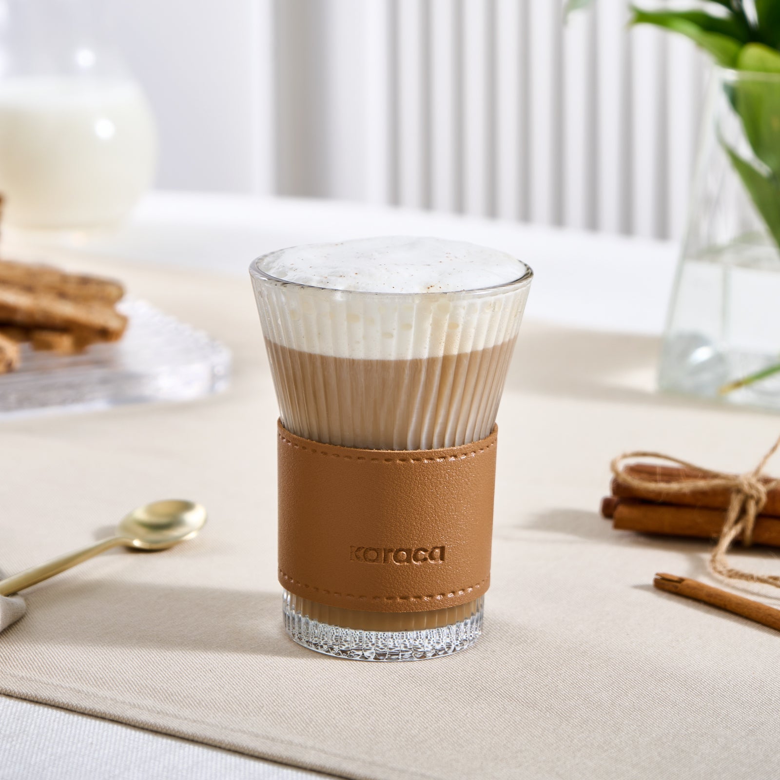 " Karaca Leder Cool Touch Latte Glas 210 Ml Braun "