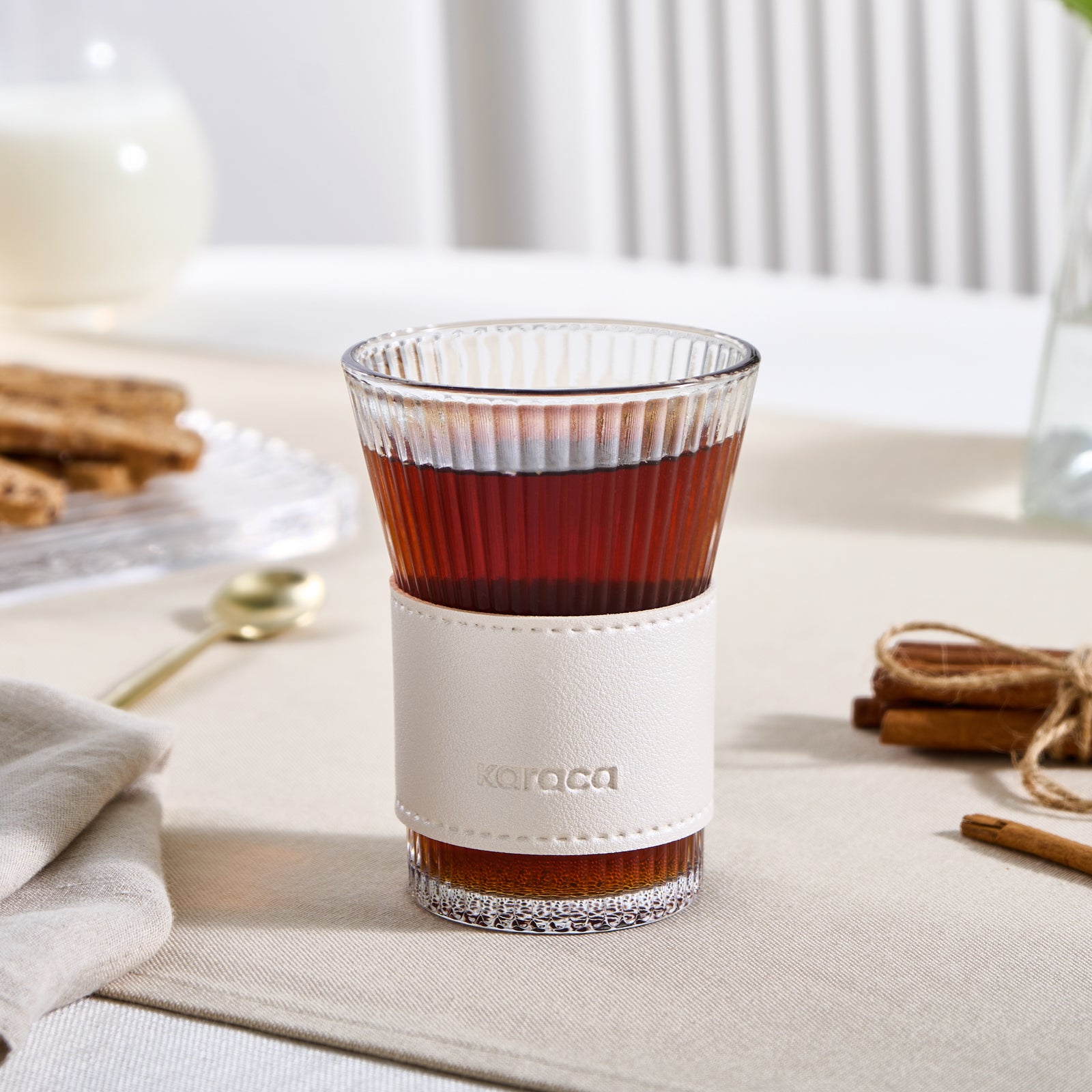 " Karaca Leder Cool Touch Latte Glas 210 Ml Perlmutt "