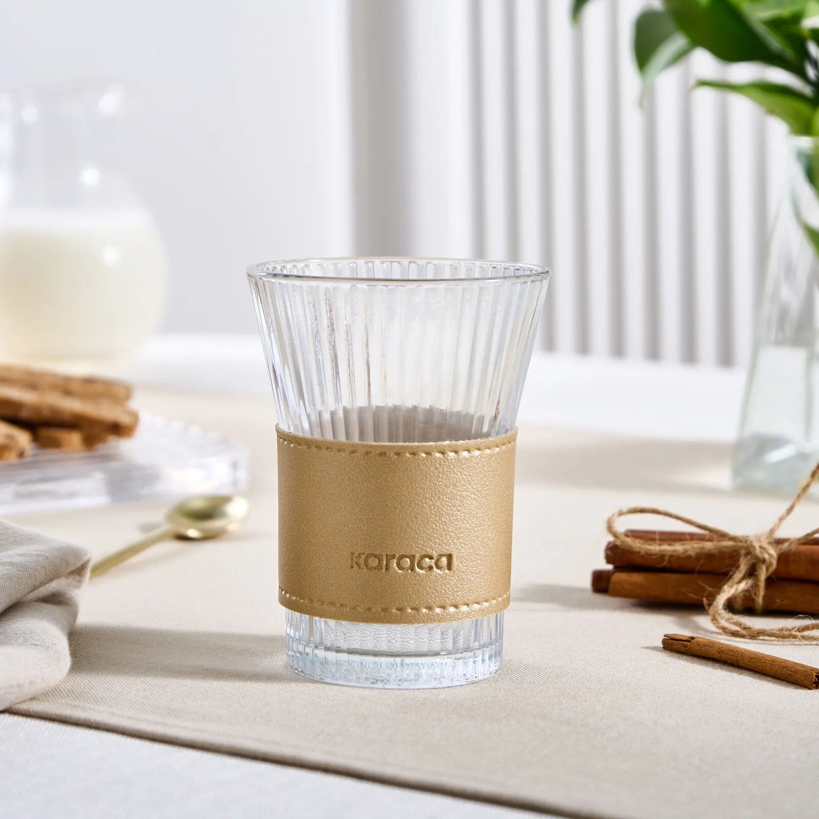 " Karaca Leder Cool Touch Latte Glas 210 Ml Gold "