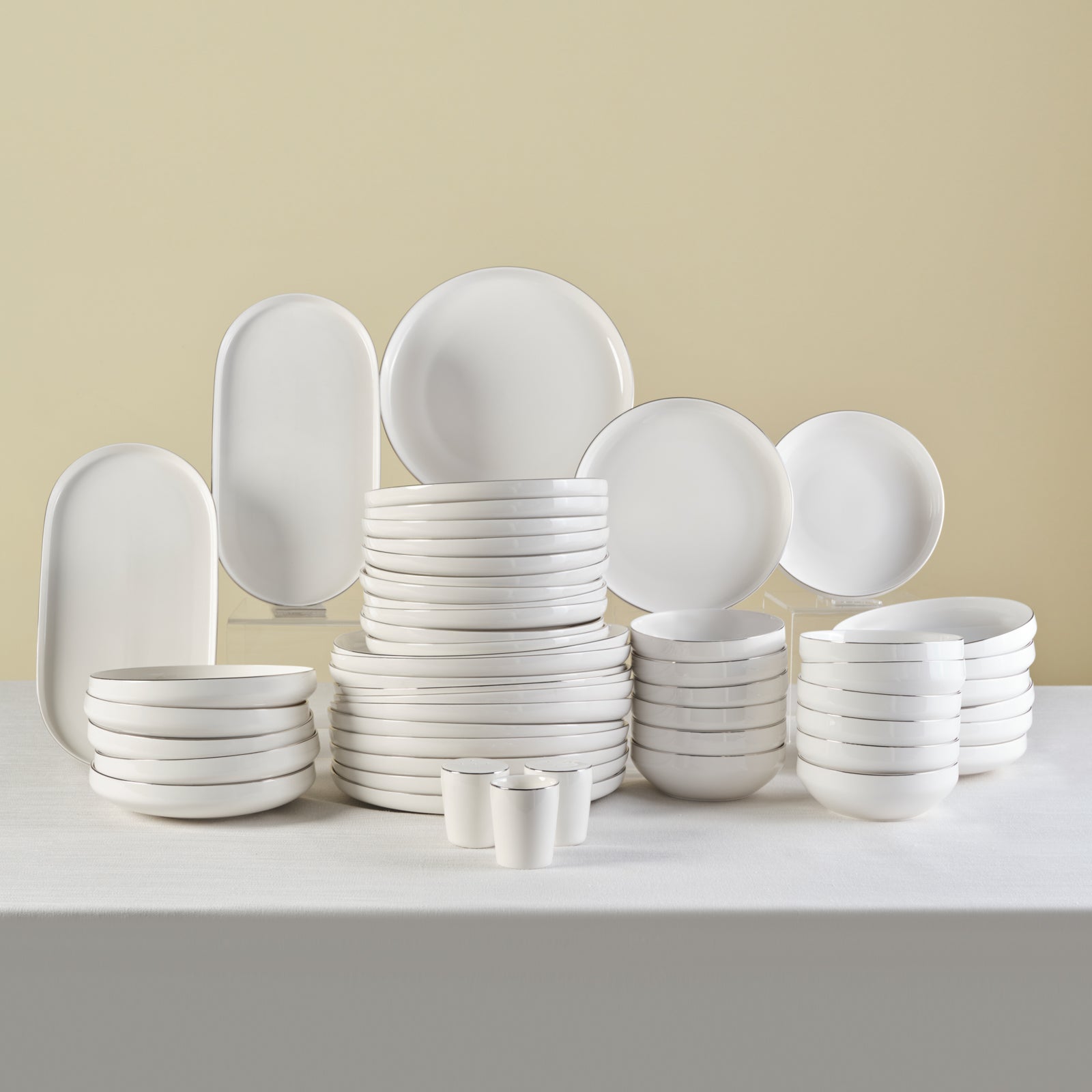 Karaca Stream Bone New Saturn 53-teiliges Tafelservice für 12 Personen – Platin