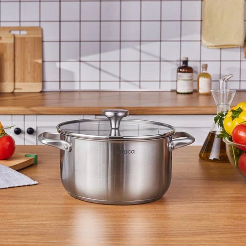 Karaca Elite Edelstahl-Induktions-Kochtopf mit Deckel 22 cm Silber