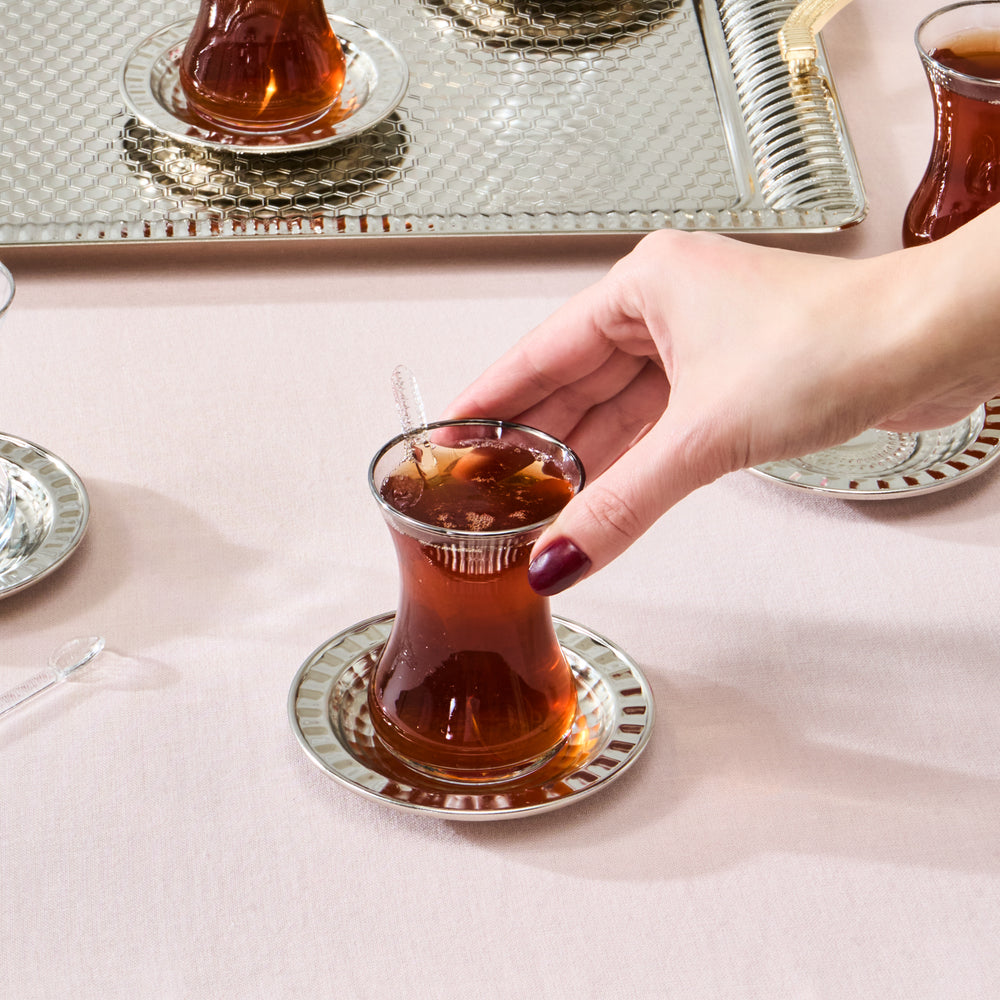 " Karaca Nehir 19-teiliges Teeservice "