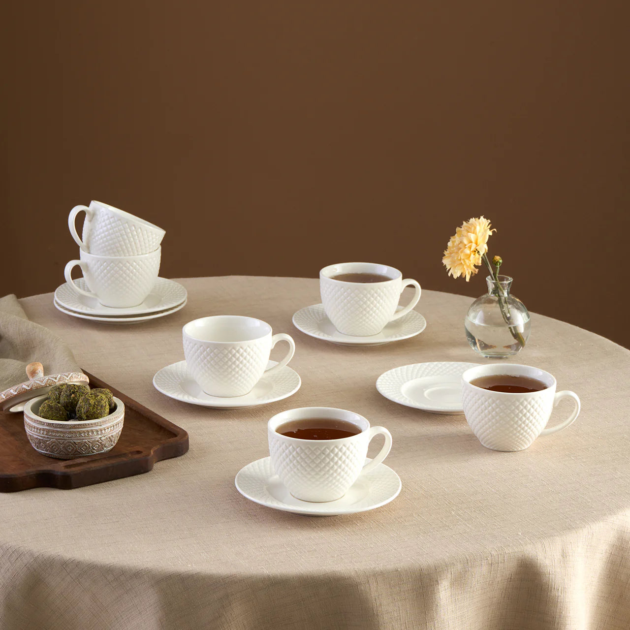Karaca Nina Embossed Teetassen-Set für 6 Personen 220 ml