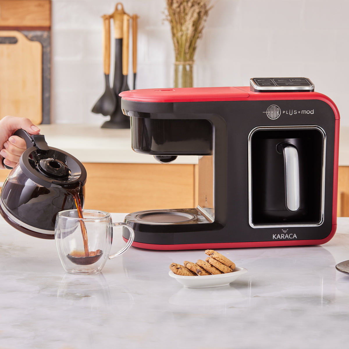 " Karaca Hatır Plus Mod 5 in 1 Tee-und Kaffeemaschine/bereiter Rot, 1385W "