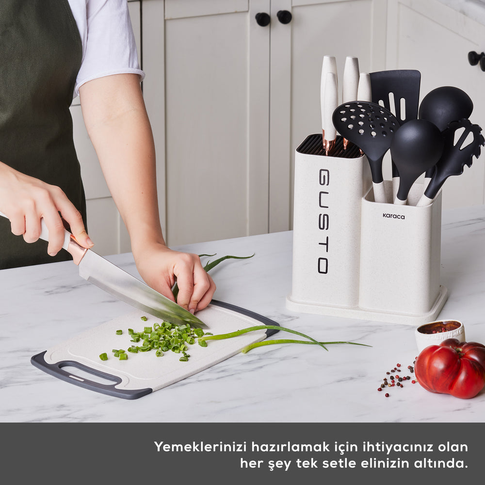 " Karaca Gusto 12-teiliges Messer-/Schneidebrett-Set in Creme "