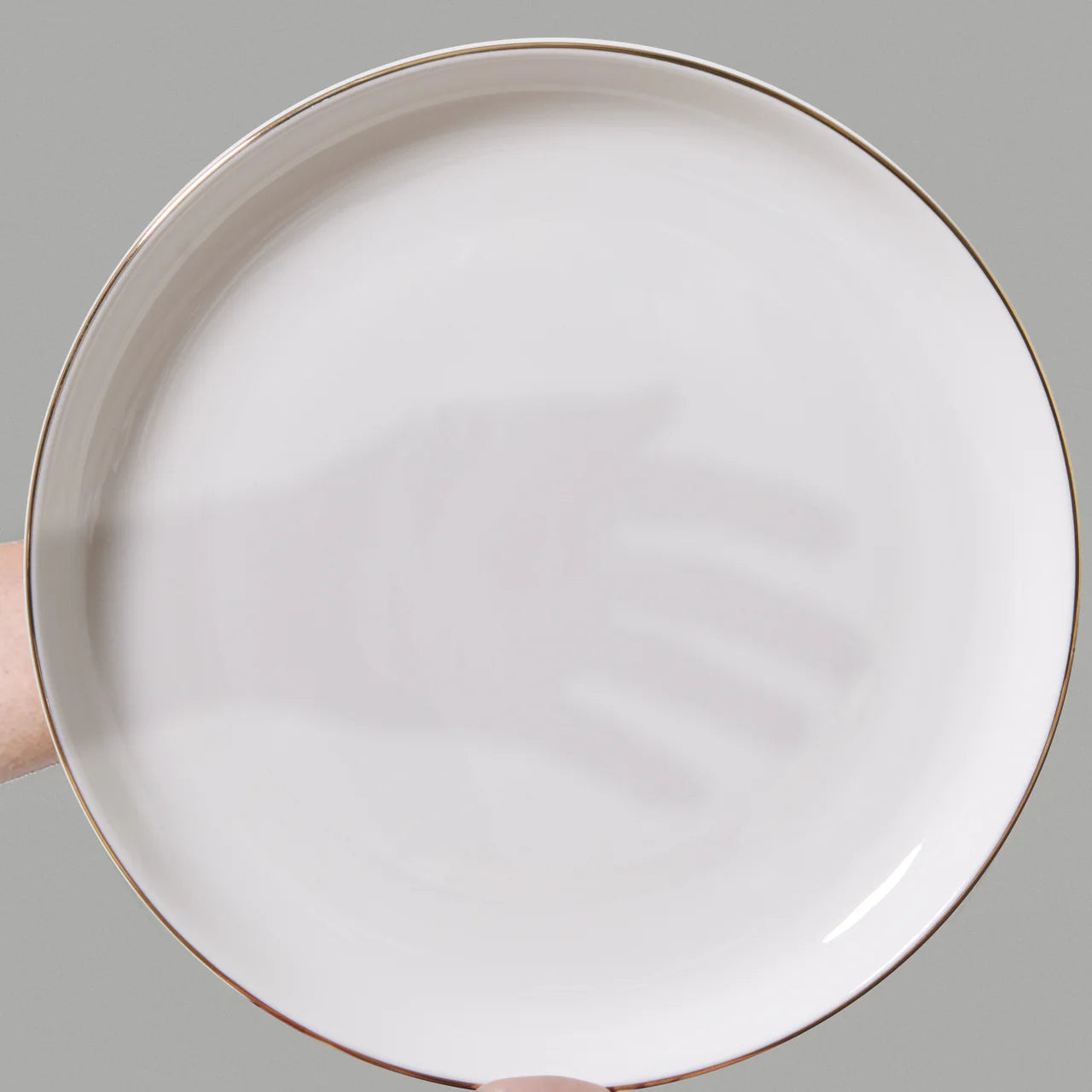 Karaca Stream Bone China Favaro 53-teiliges Tafelservice für 12 Personen Gold