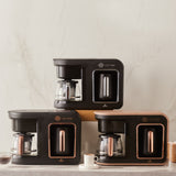 " Karaca Hatır Plus 5-in-1 Essential Kaffee-, Tee- und Milchgetränkemaschine Black Copper – 10 Tassen Kapazität mit Schaum "