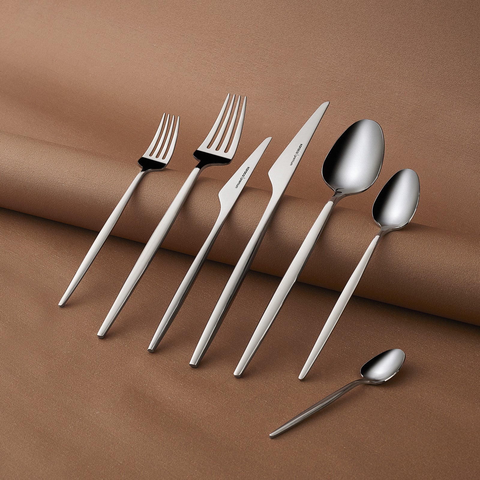 " Karaca Moongate 316+ 84-Teiliges Premium Besteckset für 12 - In Box "