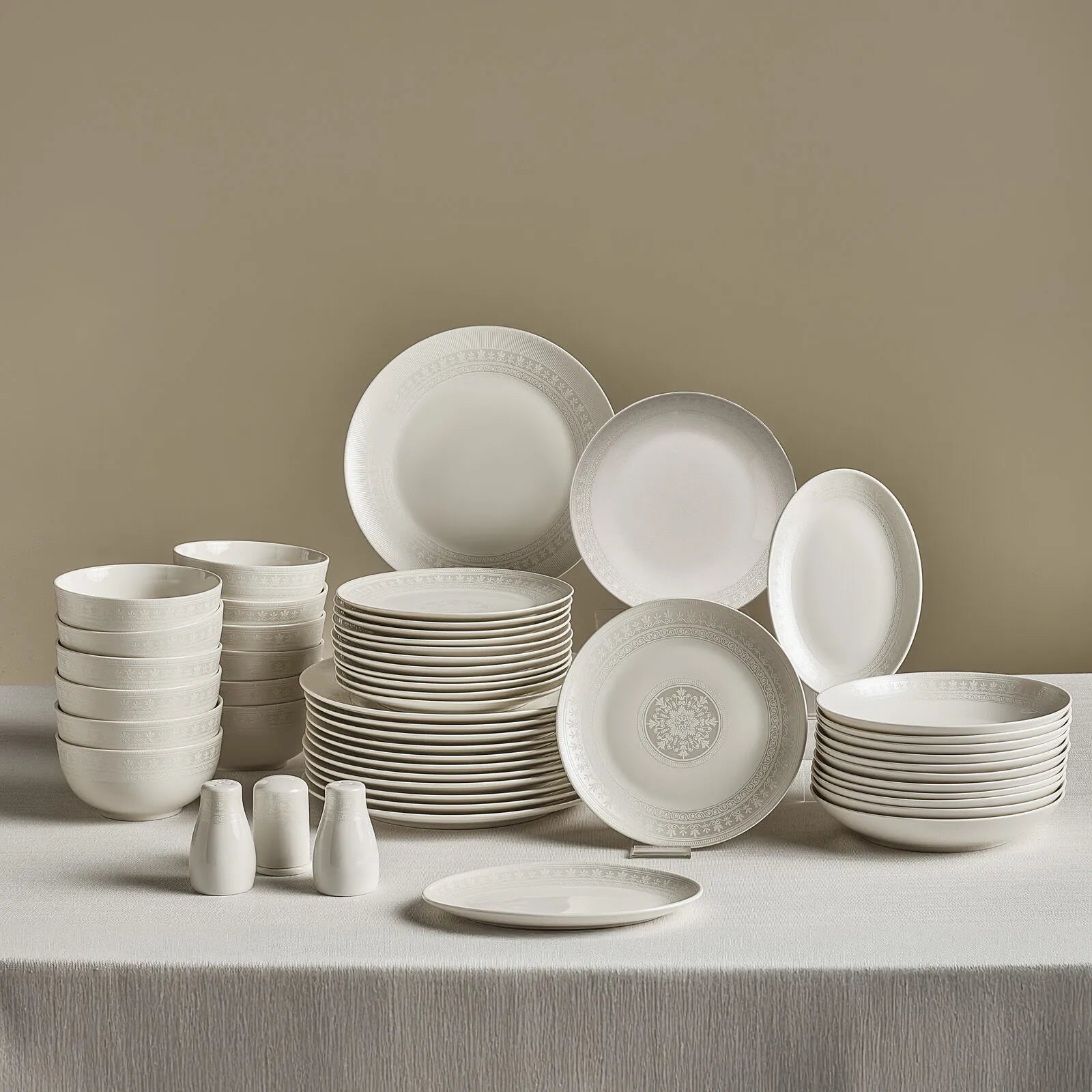 " Karaca Forever Bone Artiste 53-Teiliges 12-Personen Geschirrsett "