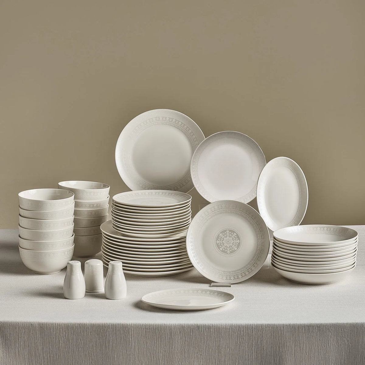 " Karaca Forever Bone Artiste 53-Teiliges 12-Personen Geschirrsett "