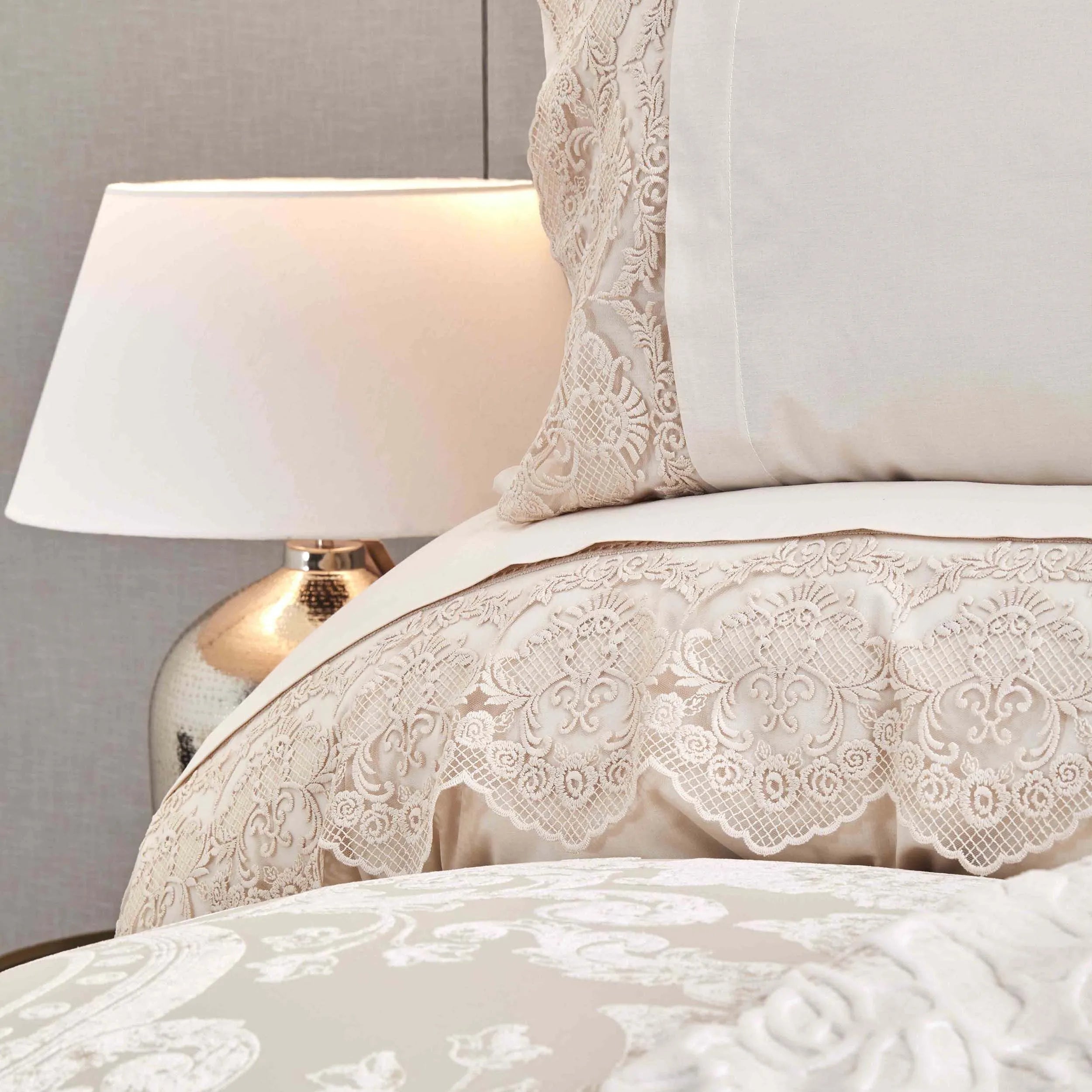 " Karaca Home Valeria Best Gold 8-teiliges Heiratsset "